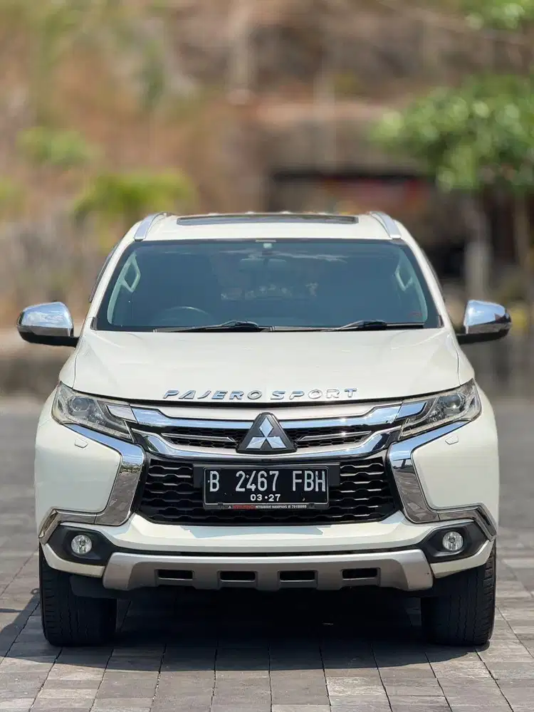 DP 45 JUTA (PAJERO DAKAR 2017 NIK 2016 DIESEL MATIC)