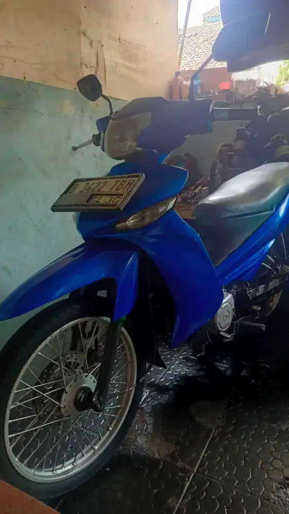 Jual mtr vega zr thn 2010