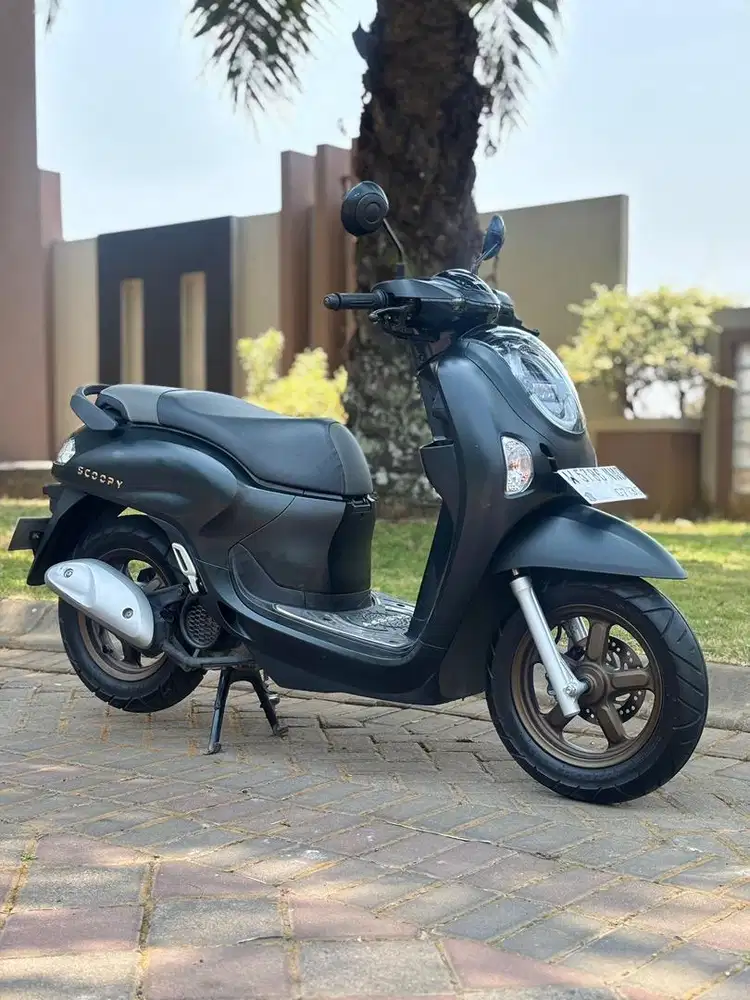 Honda New Scoopy Prestige Keyless 2025 Odo 7rb Koko Motor