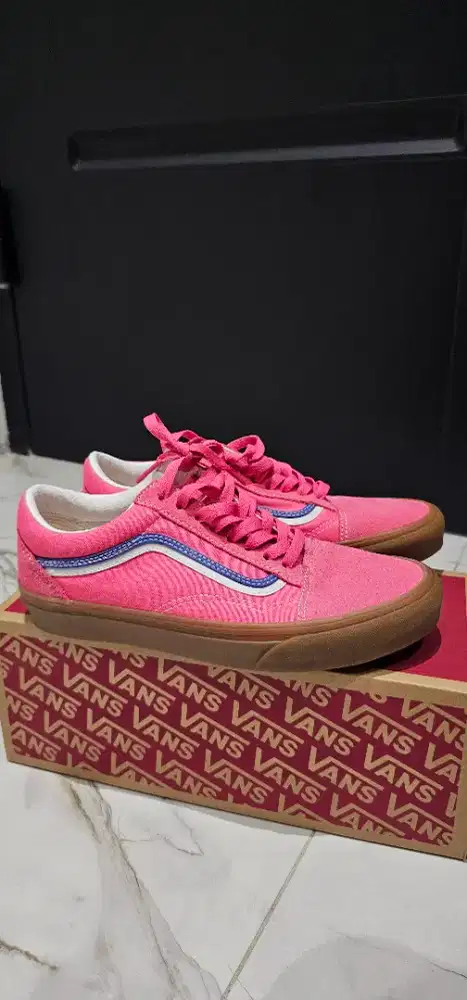Sneakers Vans unisex 99.9% new,lengkap box original dll, 100% ORIGINAL