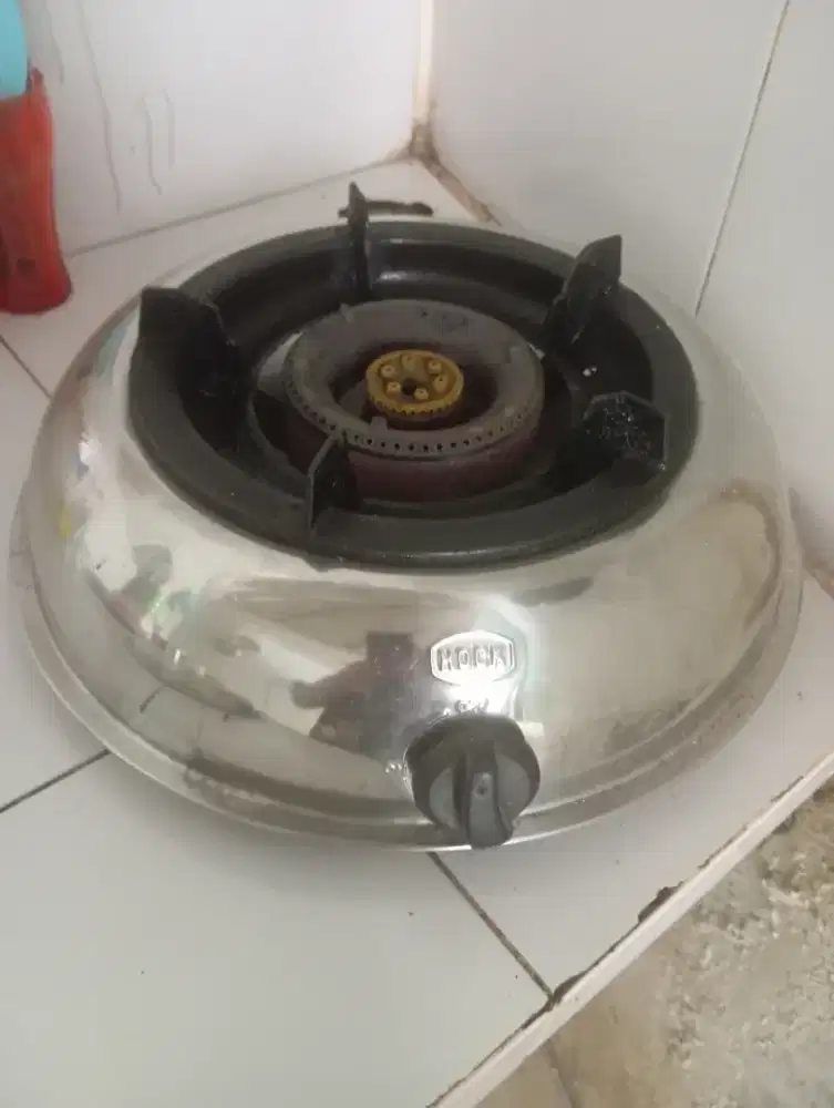 Kipas angin  merk Maspion, lemari, kompor merk hock.