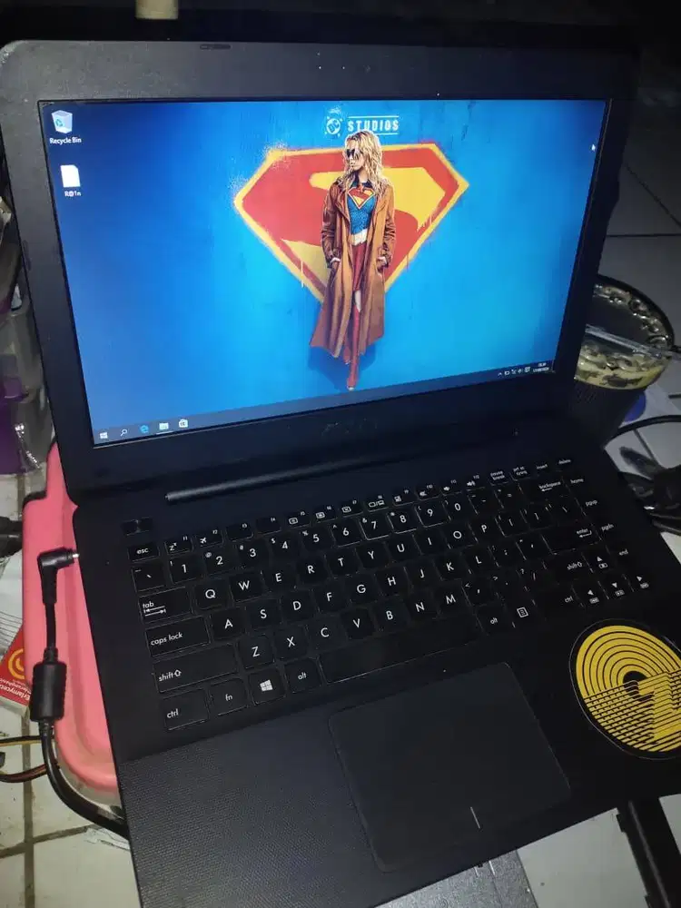 LAPTOP ASUS Windos 10