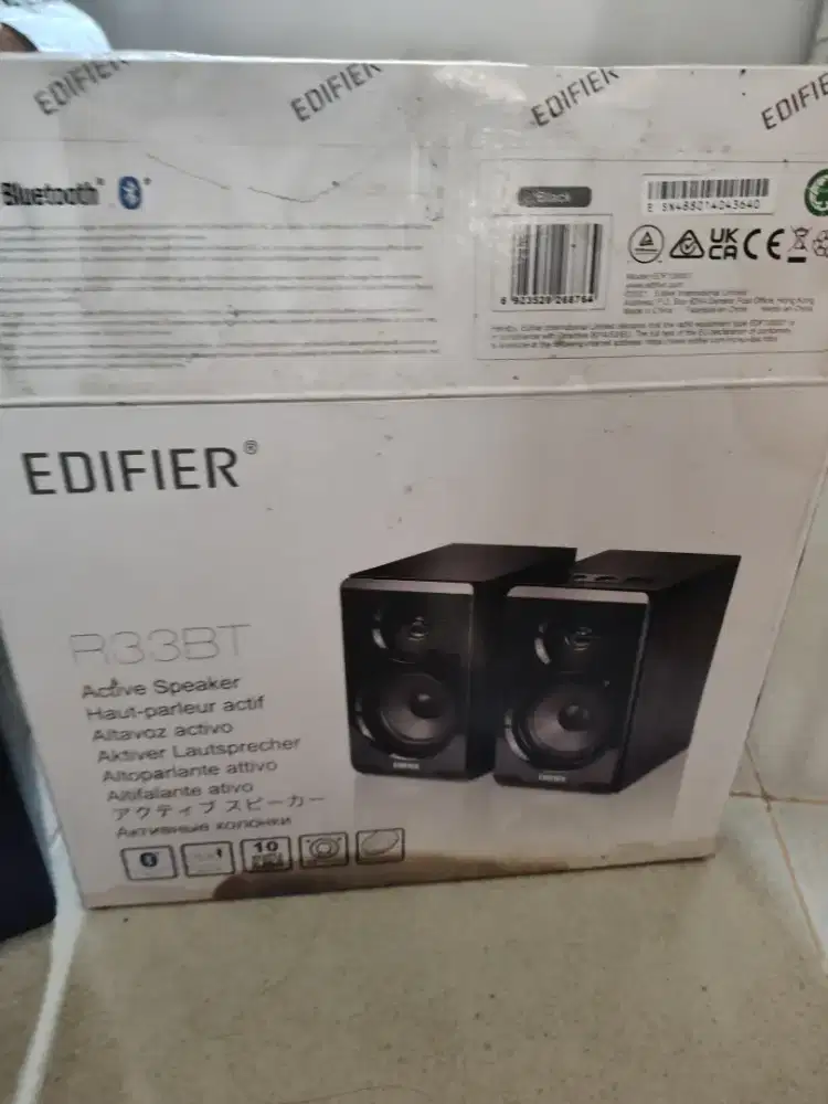 Bookshelf Speaker Edifier R33BT