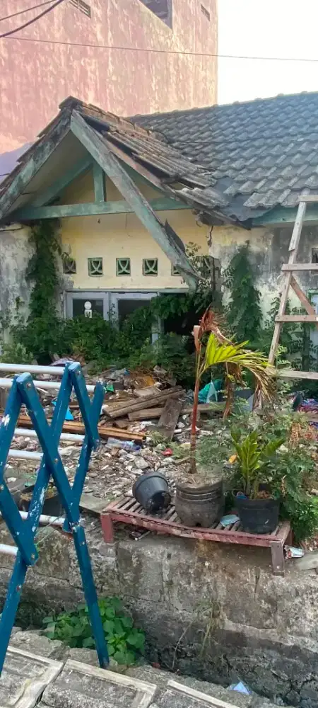 Rumah lama hitung tanah
