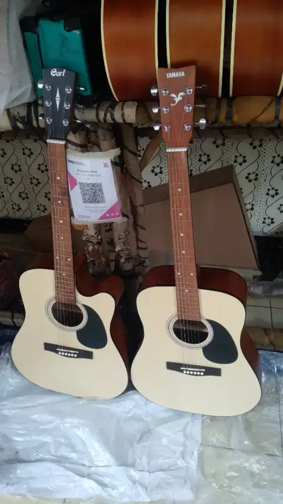 GITAR AKUSTIK PEMULA