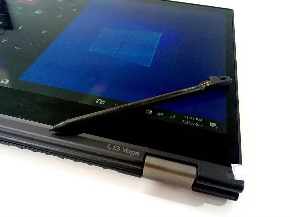 Flip 360° murah Lenovo Thinkpad YOGA L13 Intel Core i3