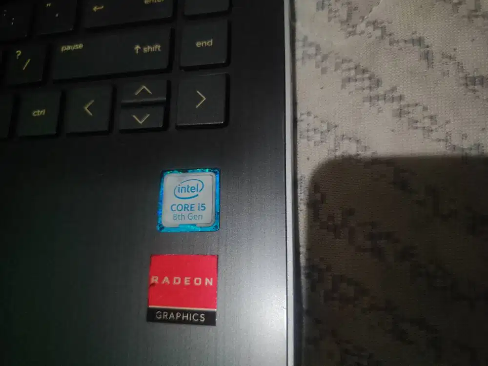 Laptop hp 14s-cf