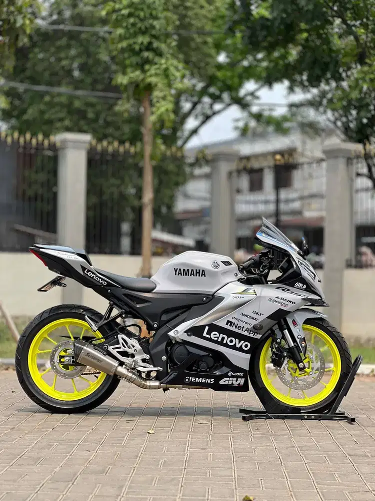 YAMAHA YZF R15 V4 2023 GREY KM 200 PERAK PAJAK PANJANG SUPER GRESS