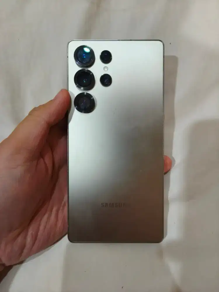 Samsung S25 Ultra 12/512gb SEIN