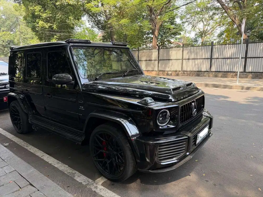 MERCEDES-BENZ G 63 URBAN
2023 MERCY
G MANUFAKTUR CARBON LOW KM 4,xxx