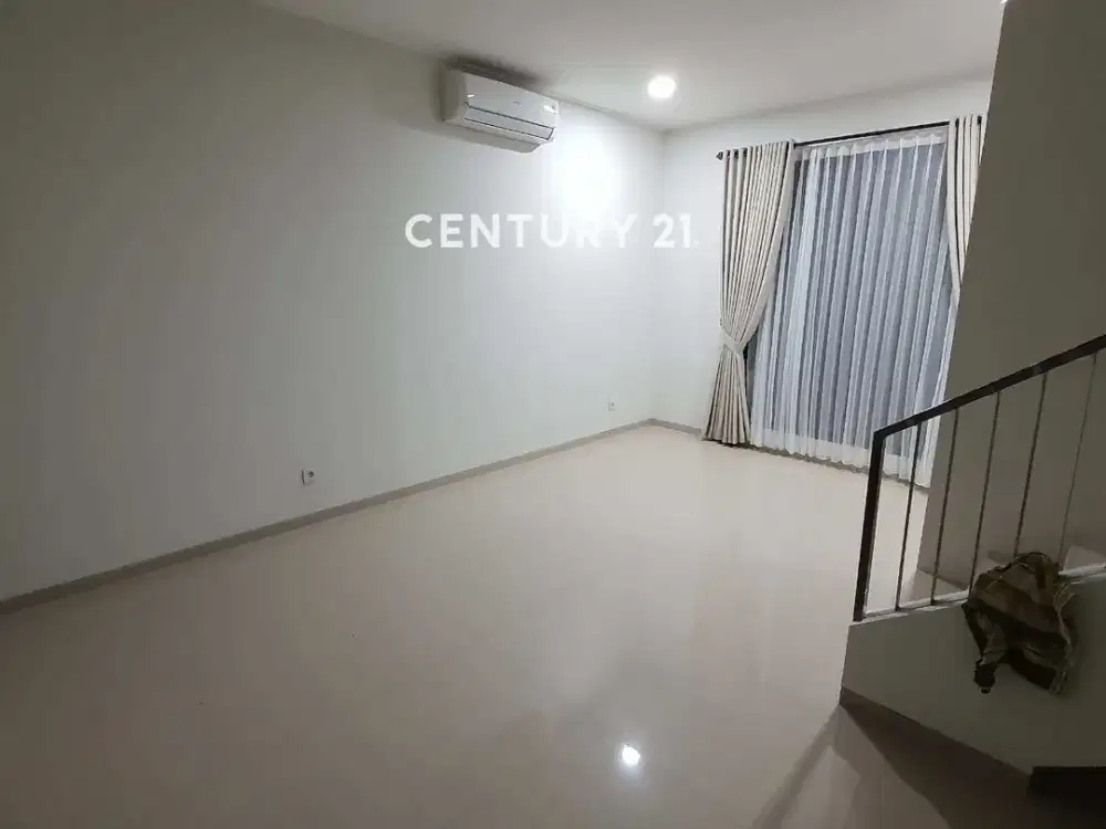 Disewakan Murah Rumah Siap Huni Di UVille Bintaro Jaya