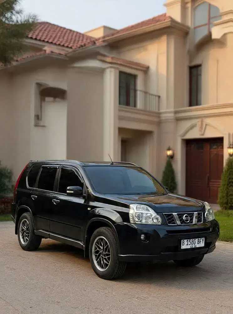 Nissan X-Trail 2010 Bensin