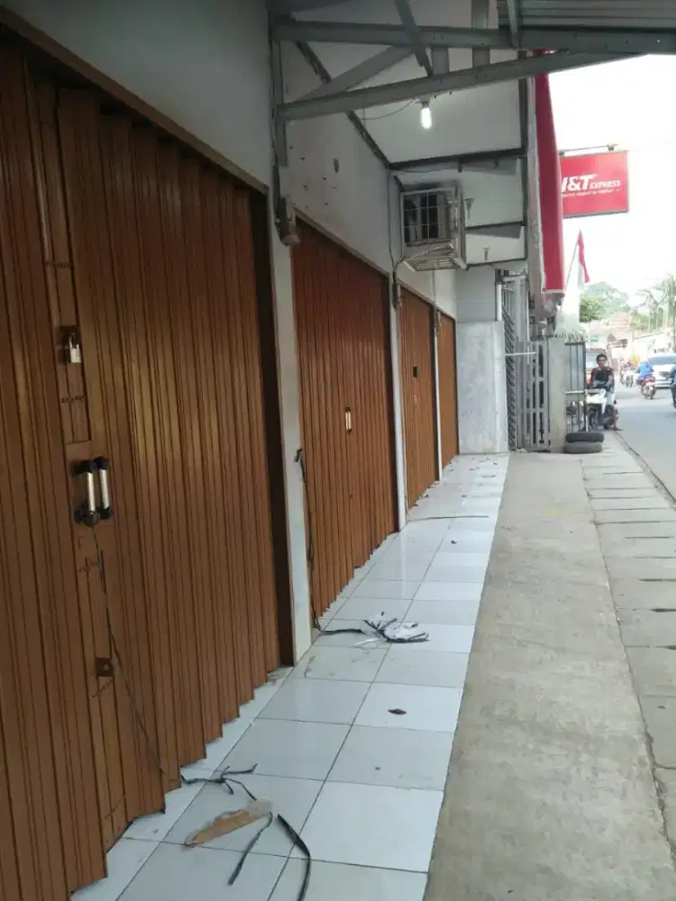 Kios di sewakan di Cikunir