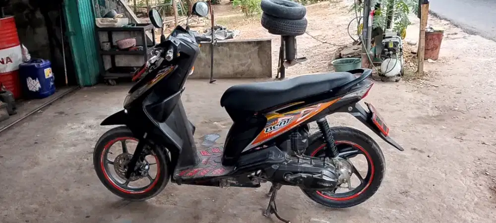 Dijual sepeda motor beat