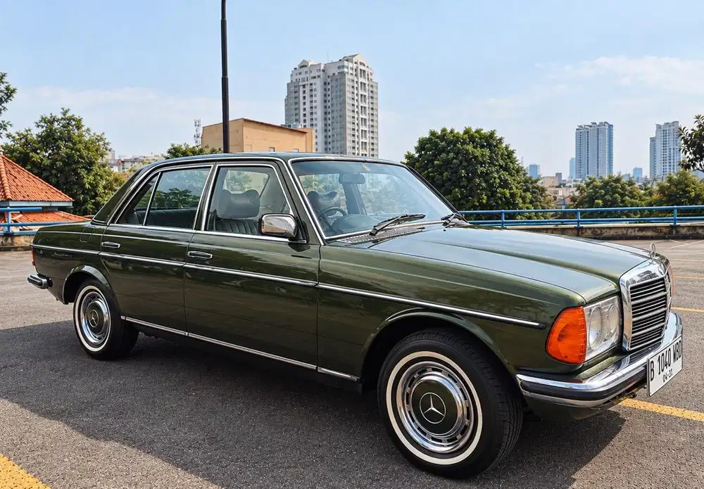 Mercedes-Benz Tiger 280 1981 W123 Automatic Original