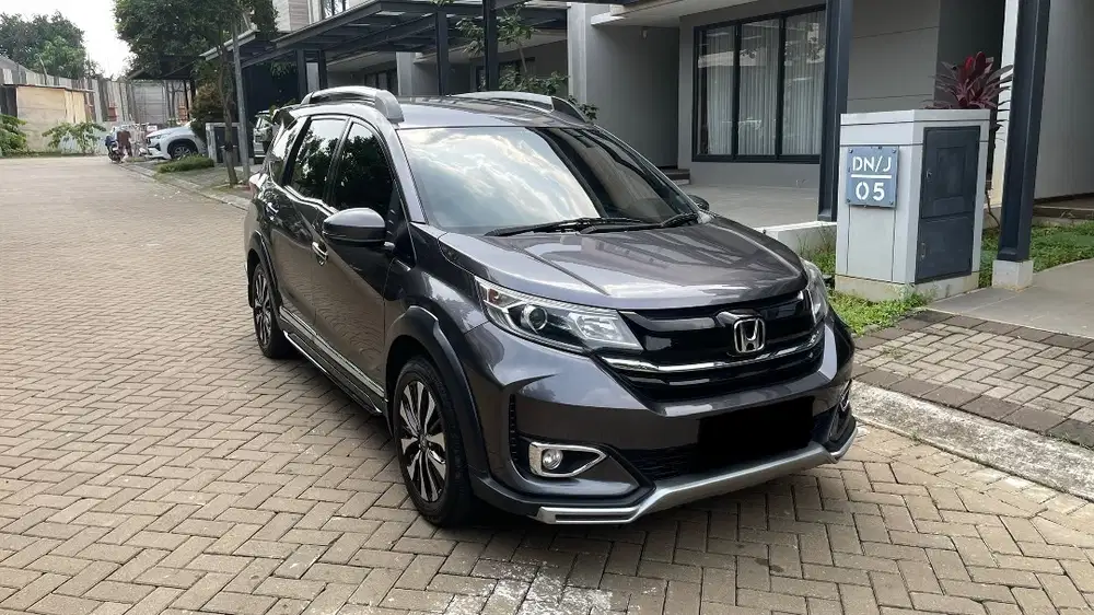 (CASH)(Low Km)HONDA BR-V BRV 1.5 PRESTIGE CVT AT Tahun 2021 Facelift