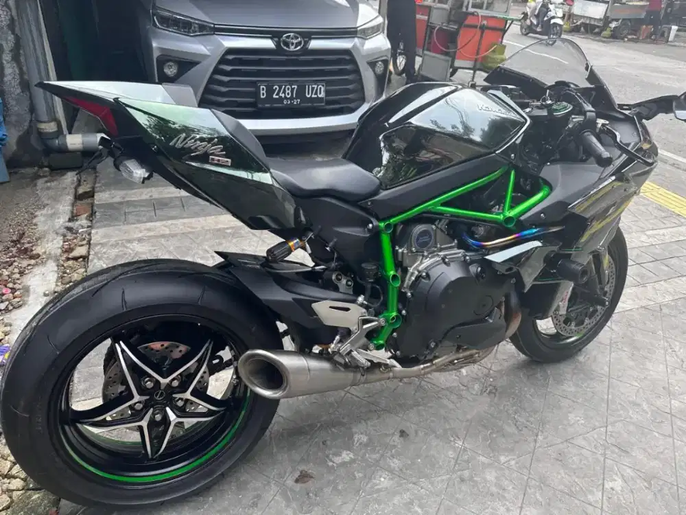 Kawasaki H2 pemakaian pribadi