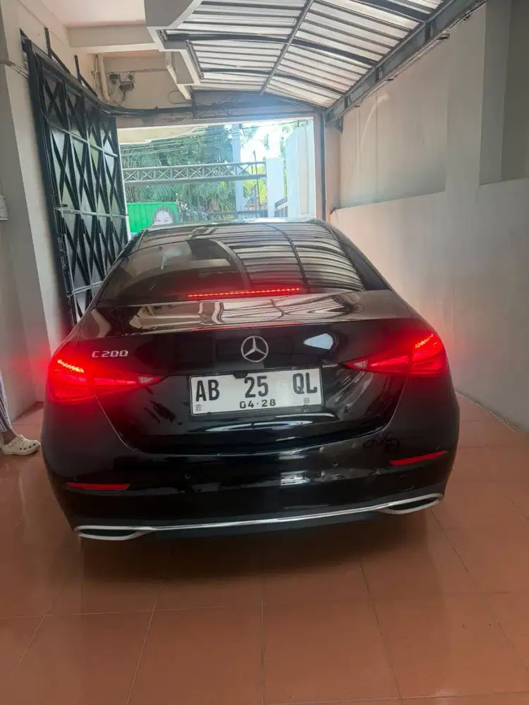mercedes-Benz C200 2023