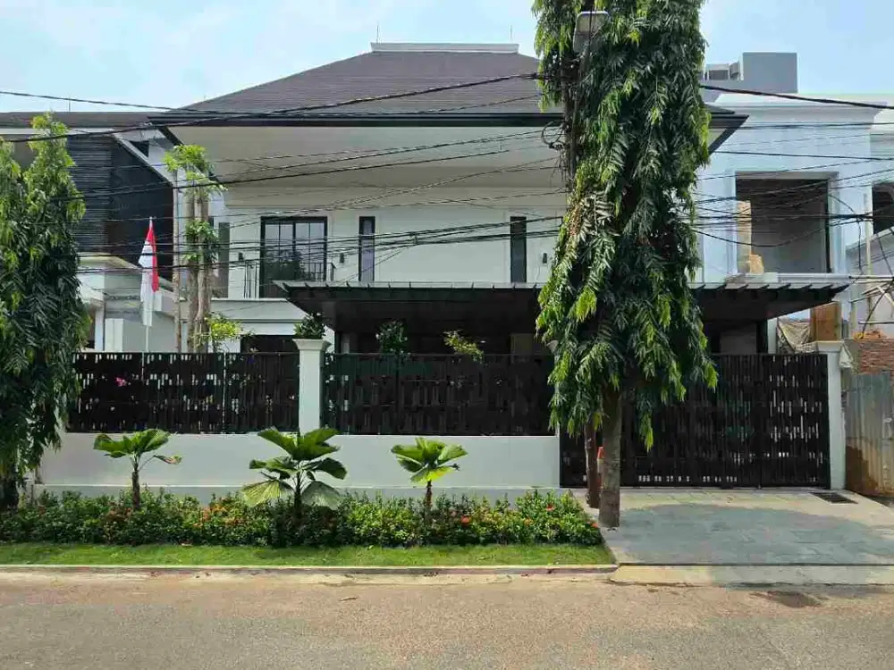 BRAND NEW HOUSE SENOPATI AREA DEKAT SCBD