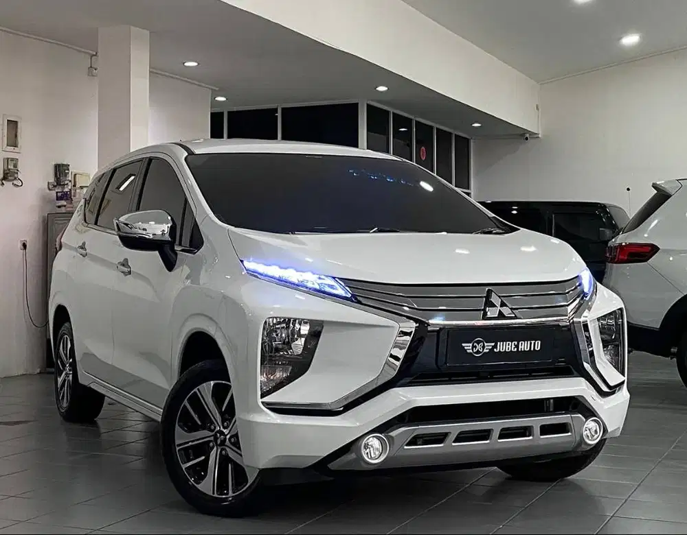 LOW KM MITSUBISHI XPANDER ULTIMATE 1.5 AT 2018