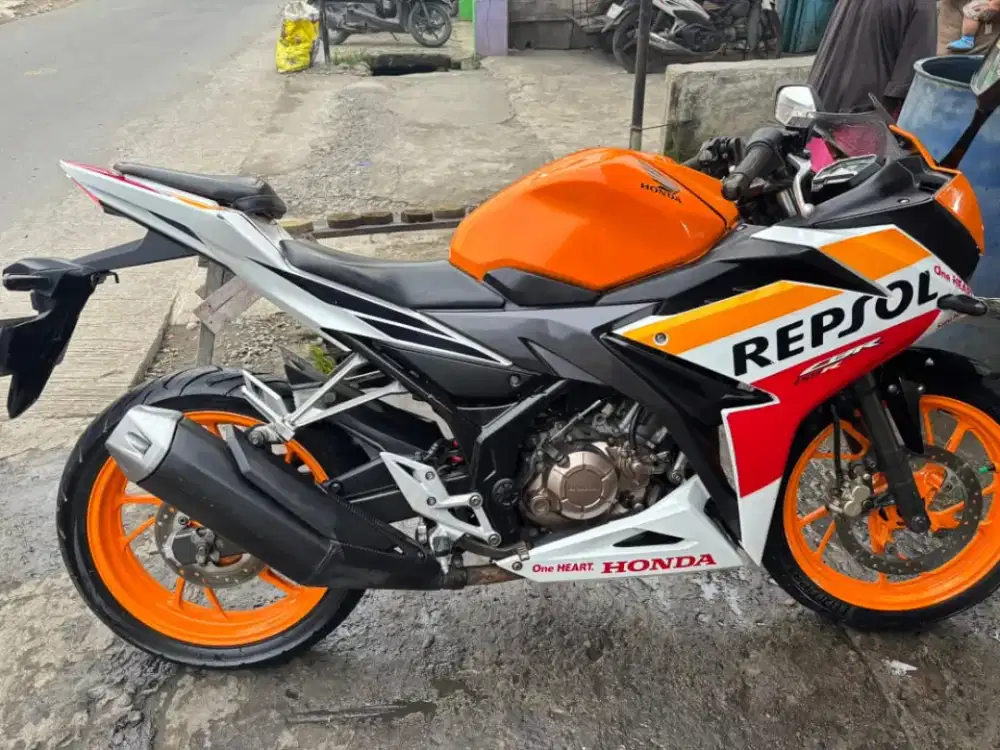 Jual cbr 150 r tabun 2018