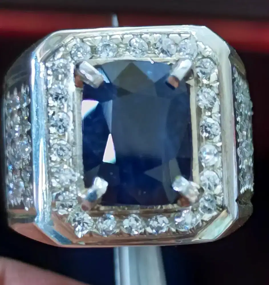 Blue Sapphire Srilanka 6.4 crts