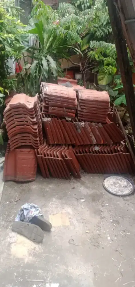 GENTING RUMAH GENTENG RUMAH KERAMIK GENTENG KODOK