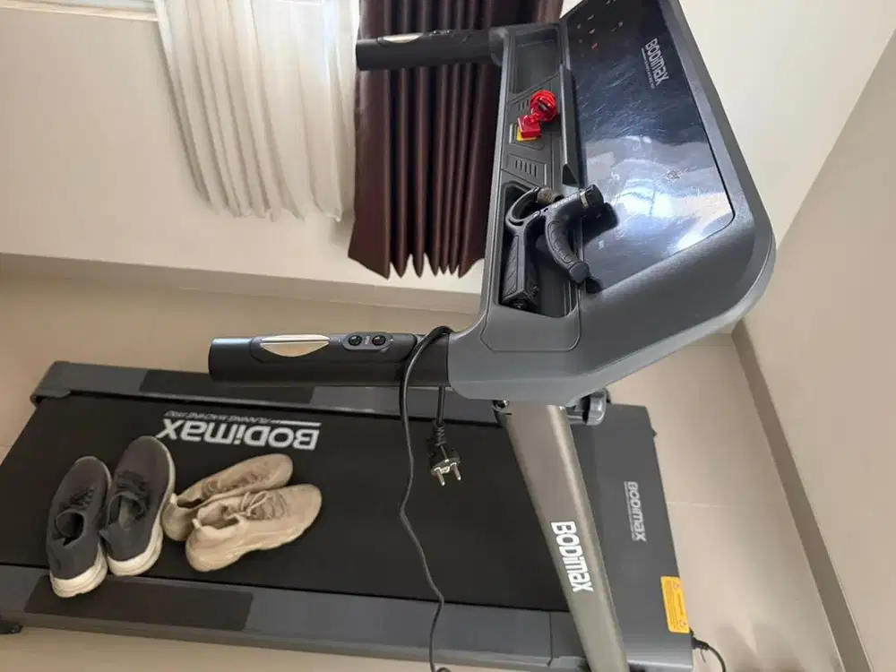 Dijual treadmil bodimax