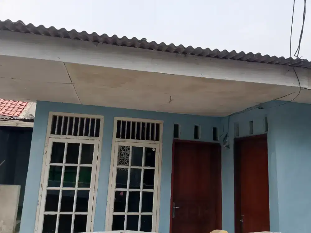 Rumah di kontrak daerah japat