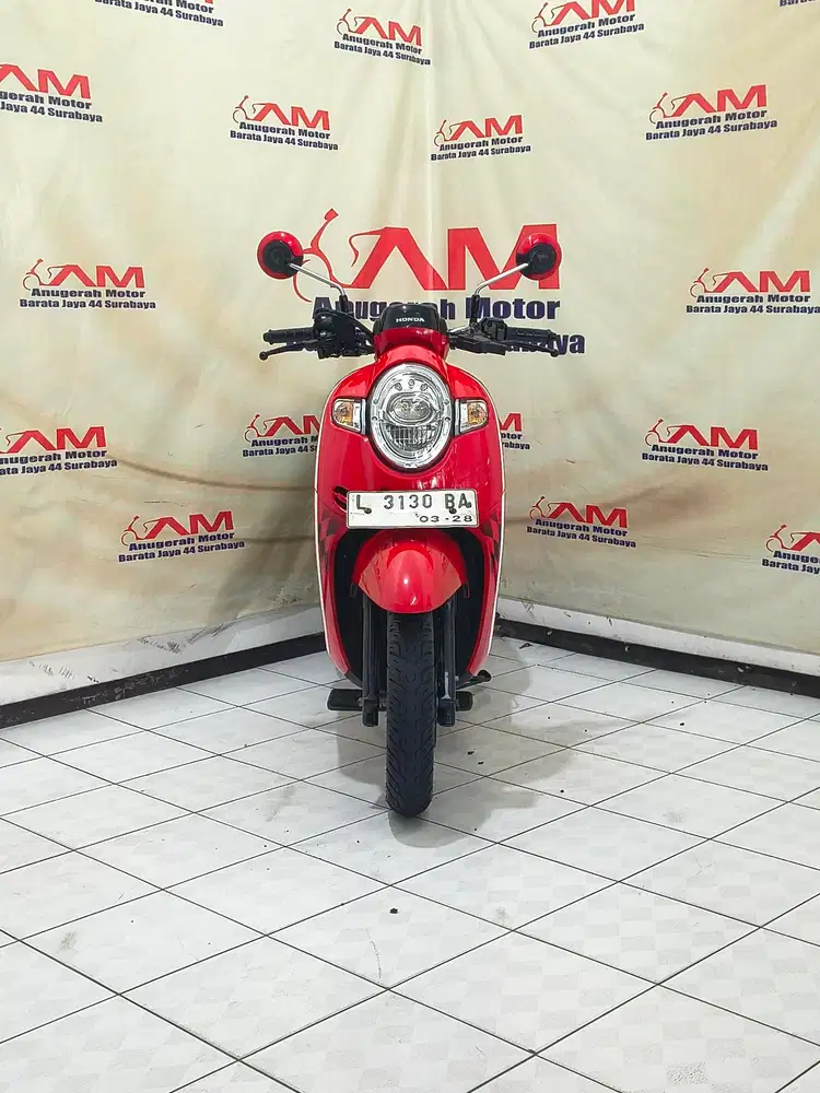 Honda Scoopy Sporty Tahun 2018 warna Merah