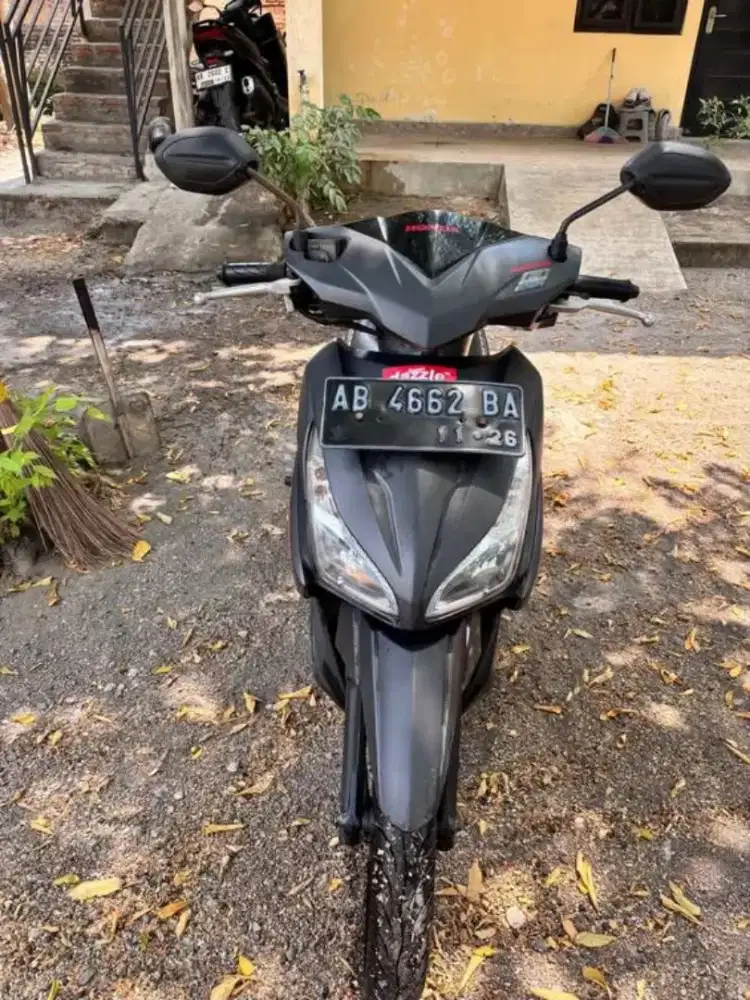 VARIO 110 2016, ABU-ABU