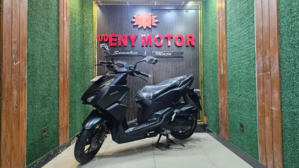ENY MOTOR - READY HONDA VARIO 160 ABS 2024 - KM RENDAH
