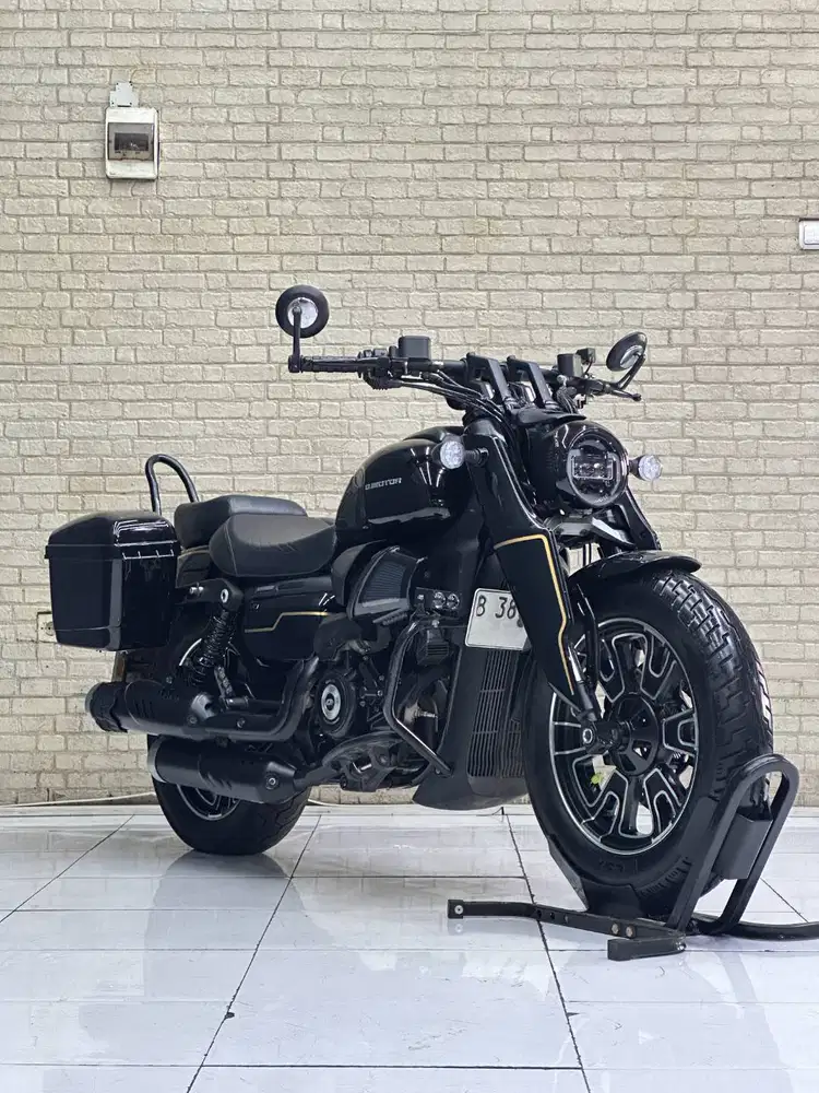 QJ Motor SRV Libero 250 Automatic