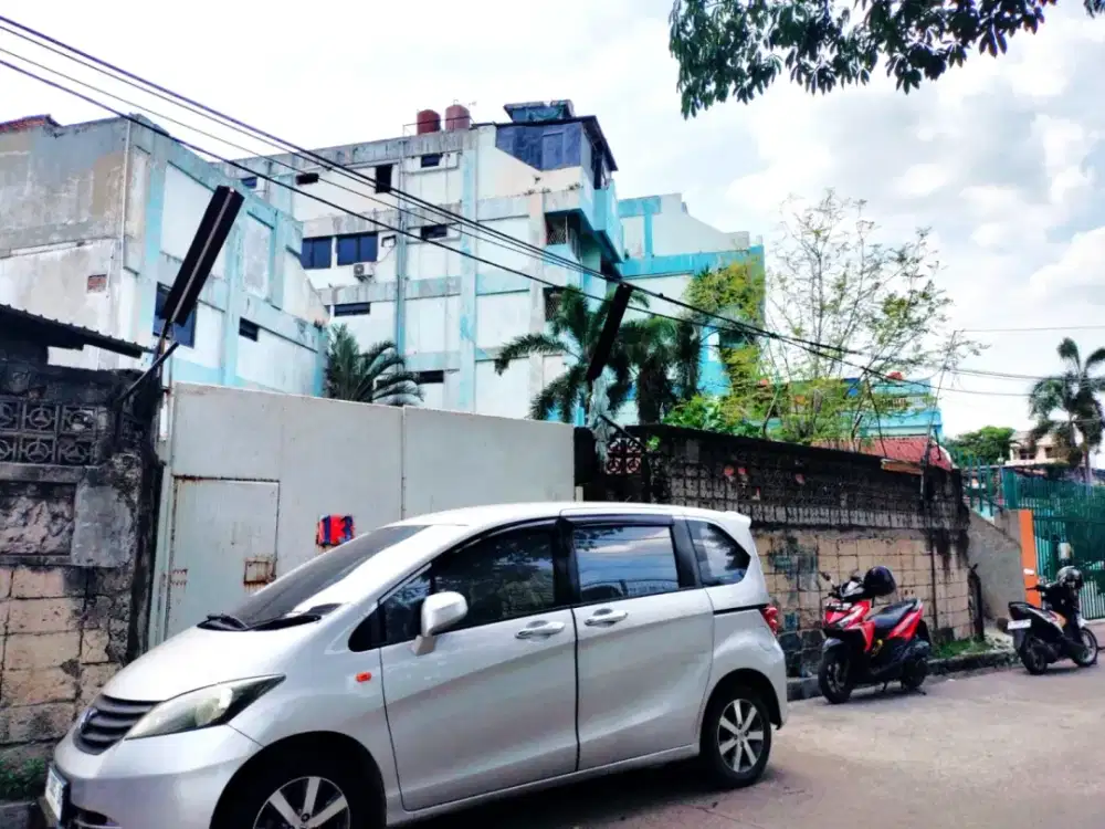 Disewakan Lahan & Gudang di Gunung Sahari Jakarta Pusat – Hadap Jalan Raya