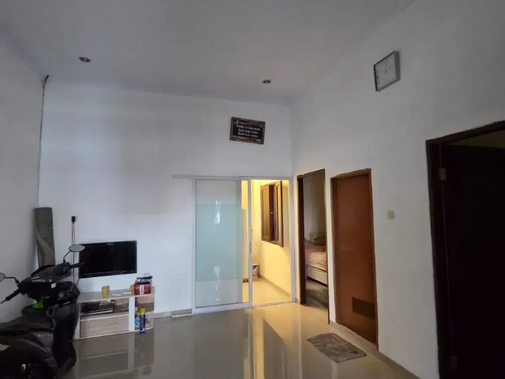Rumah Full Renovasi Siap Huni Harapan Indah Bekasi - LT 100 m², SHM, Harga 850 Juta