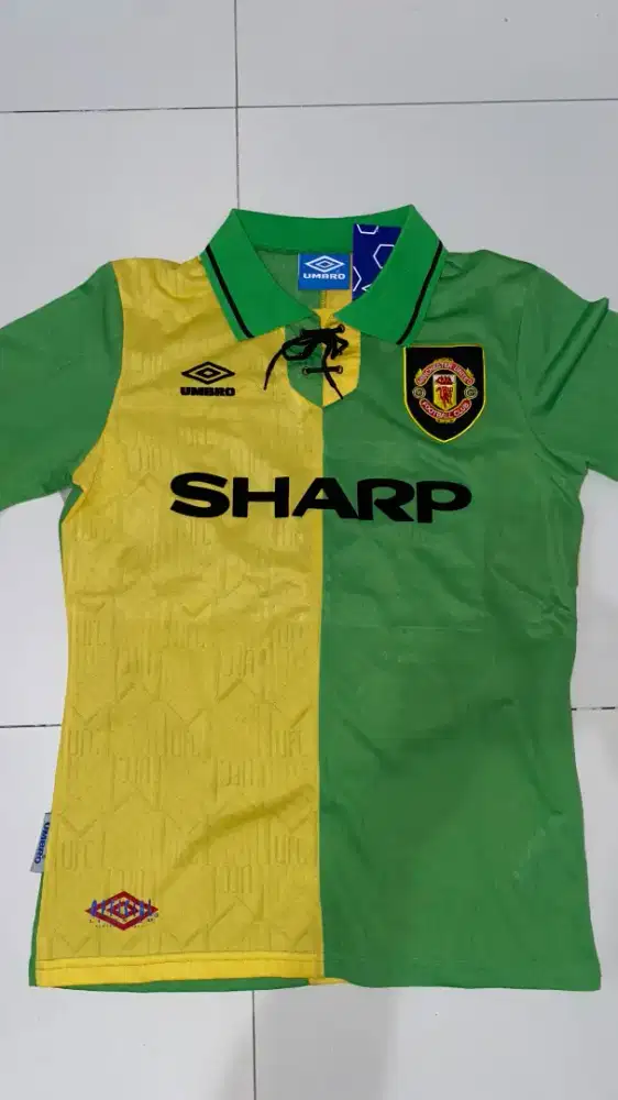 JERSEY SEPAKBOLA GO