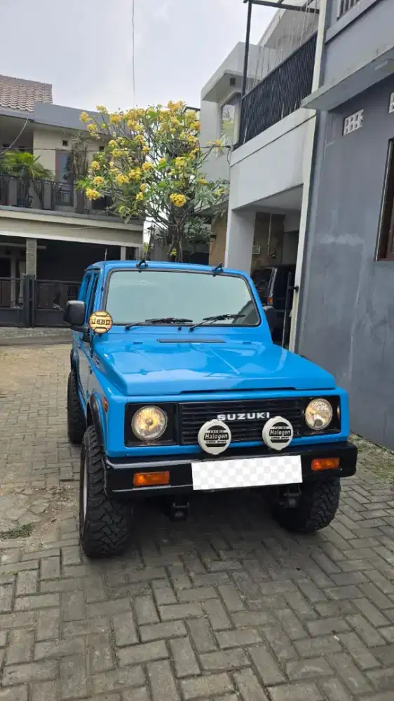 Suzuki Jimny Tahun 2000