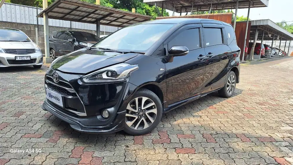 [BUNGA 0%] Toyota Sienta 2016 UFB