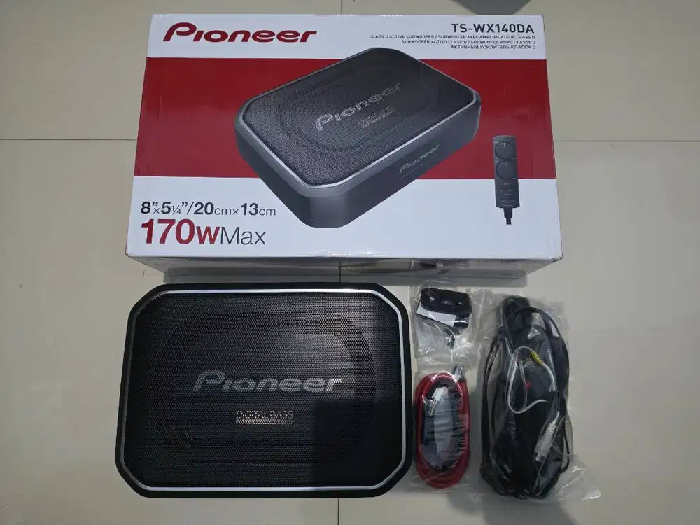 Subwoofer Pioneer 8 inch TS-WX140DA remote fullset