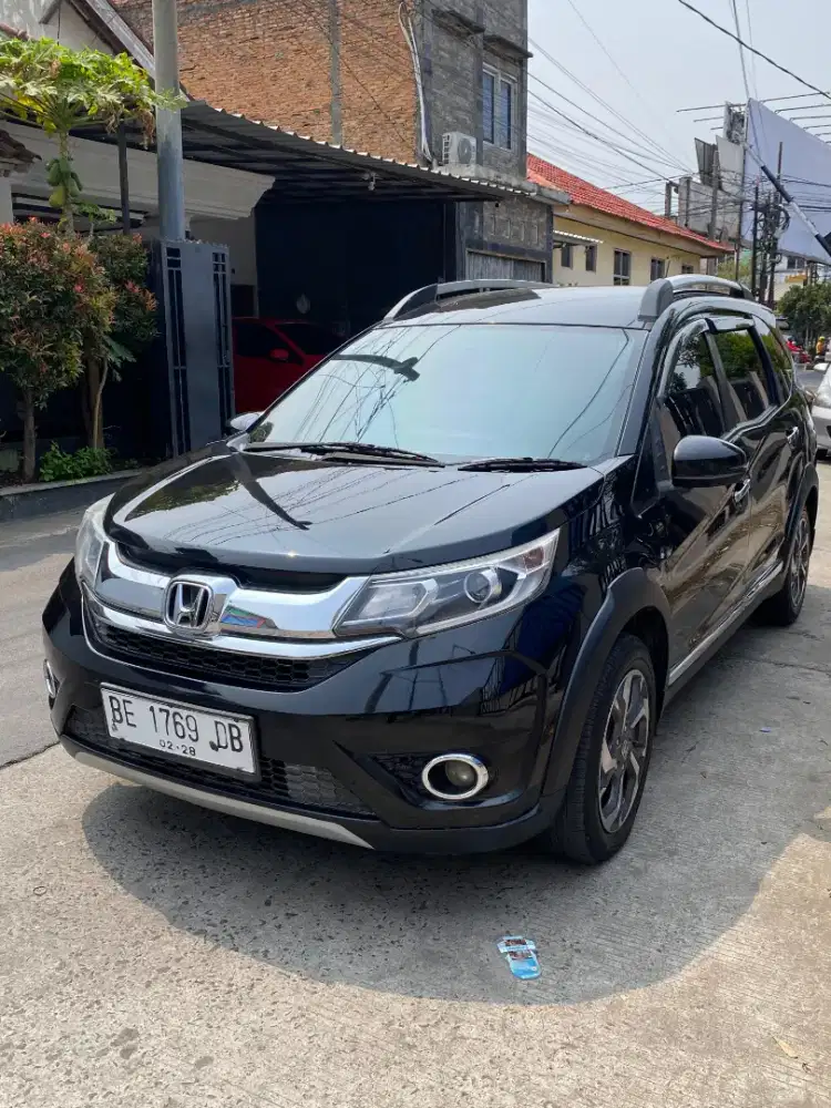 BR-V E CVT MATIC PMK 2018