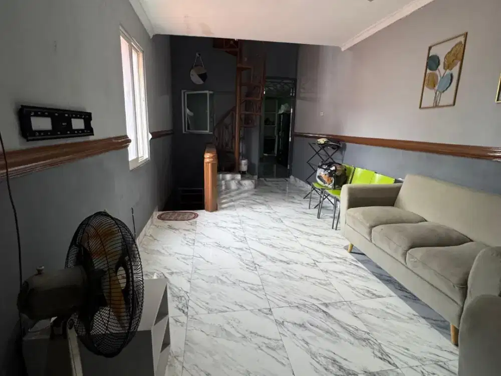 DIJUAL RUMAH AREA CEMPAKA PUTIH JAKARTA PUSAT
