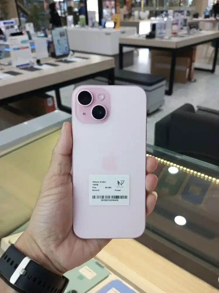 Cicilan iPhone 15 128GB second like new garansi resmi iBox tanpa DP