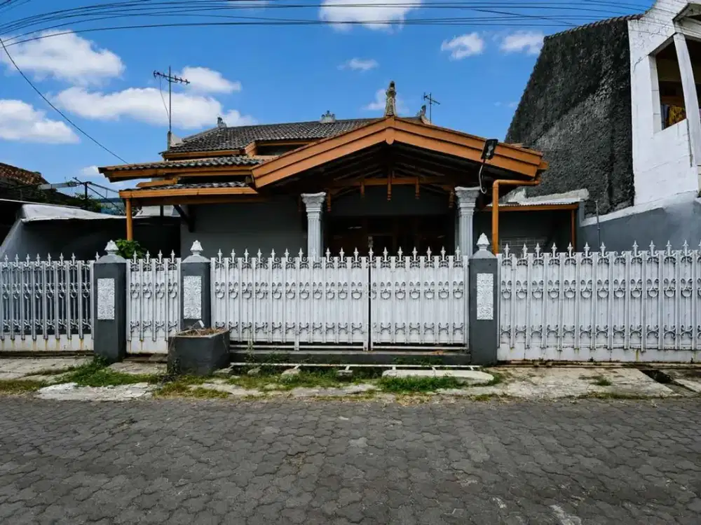 Rumah Murah Hitung Tanah Margahayu Raya Sayap Tata Surya