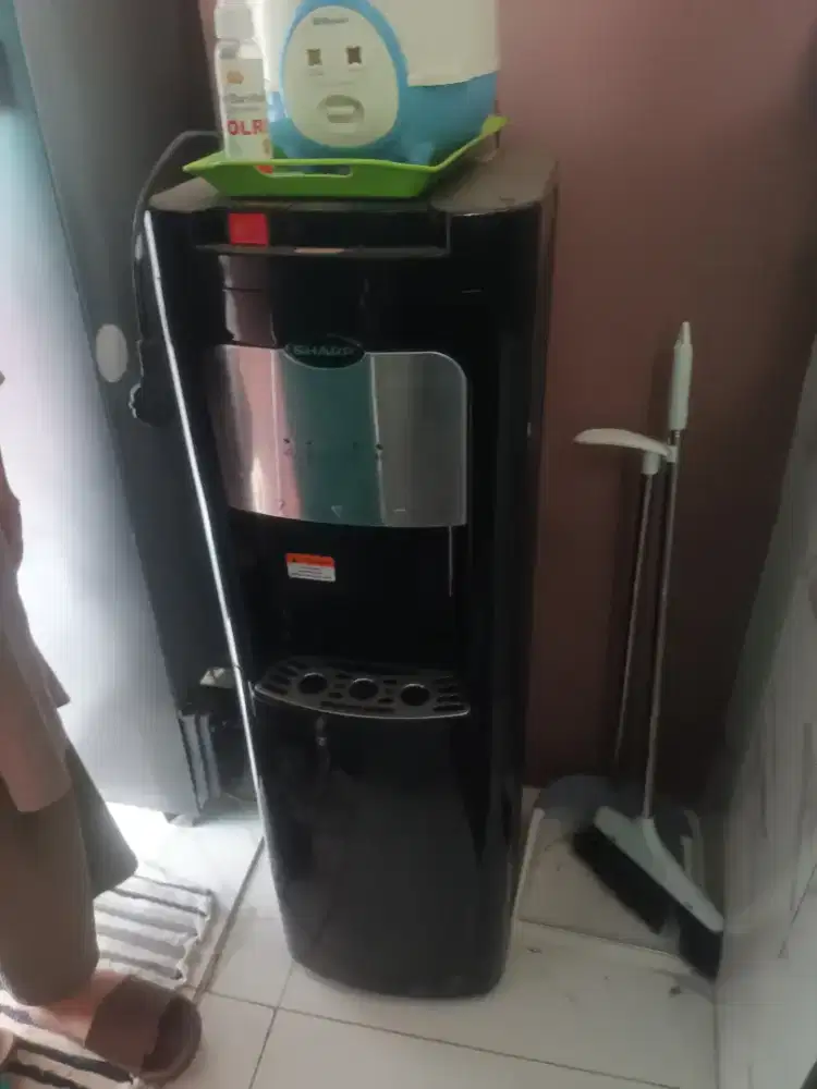 dispenser galon bawah