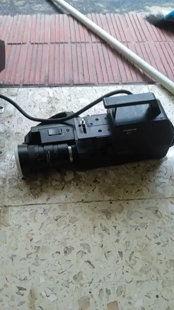 Kamera jadul siapa tau bituh buat koleksi