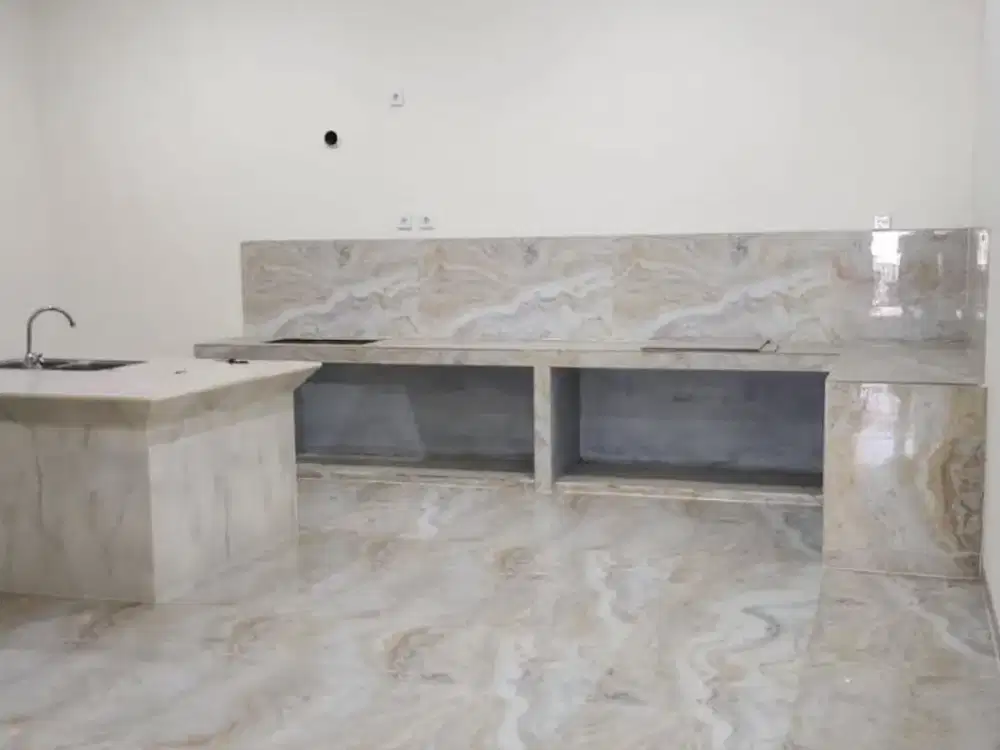 disewa/dikontrakan murah rumah 2 lantai KFT, cengkareng