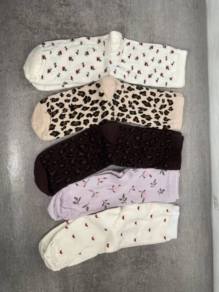 Kaos kaki dewasa dengan motif bahan tebal MURAH