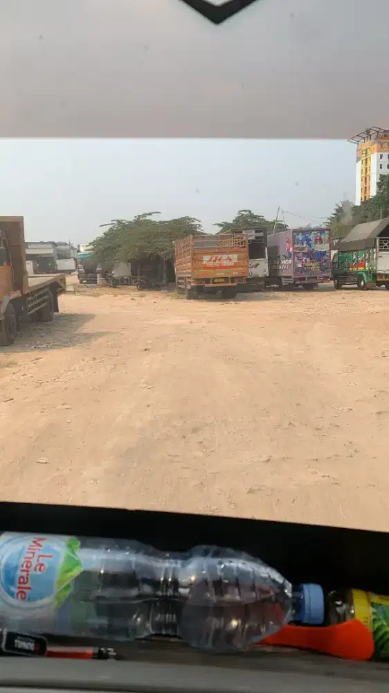 Admint bengkel truk