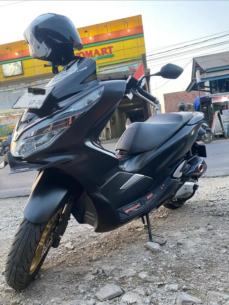 DIJUAL HONDA PCX 150 TAHUN 2020 – HITAM DOVE  BISA TT