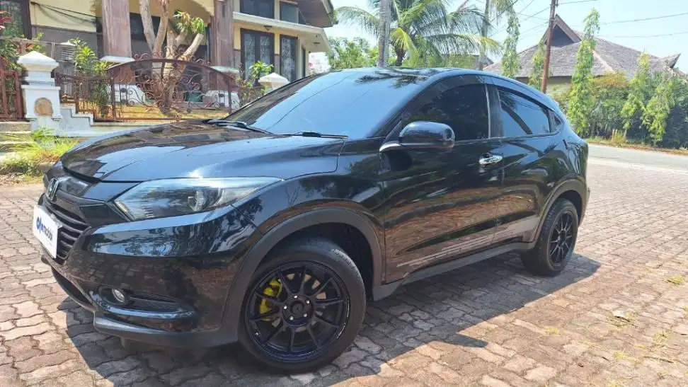 Honda HRV 1.5 E Bensin-AT 2018 BJYF